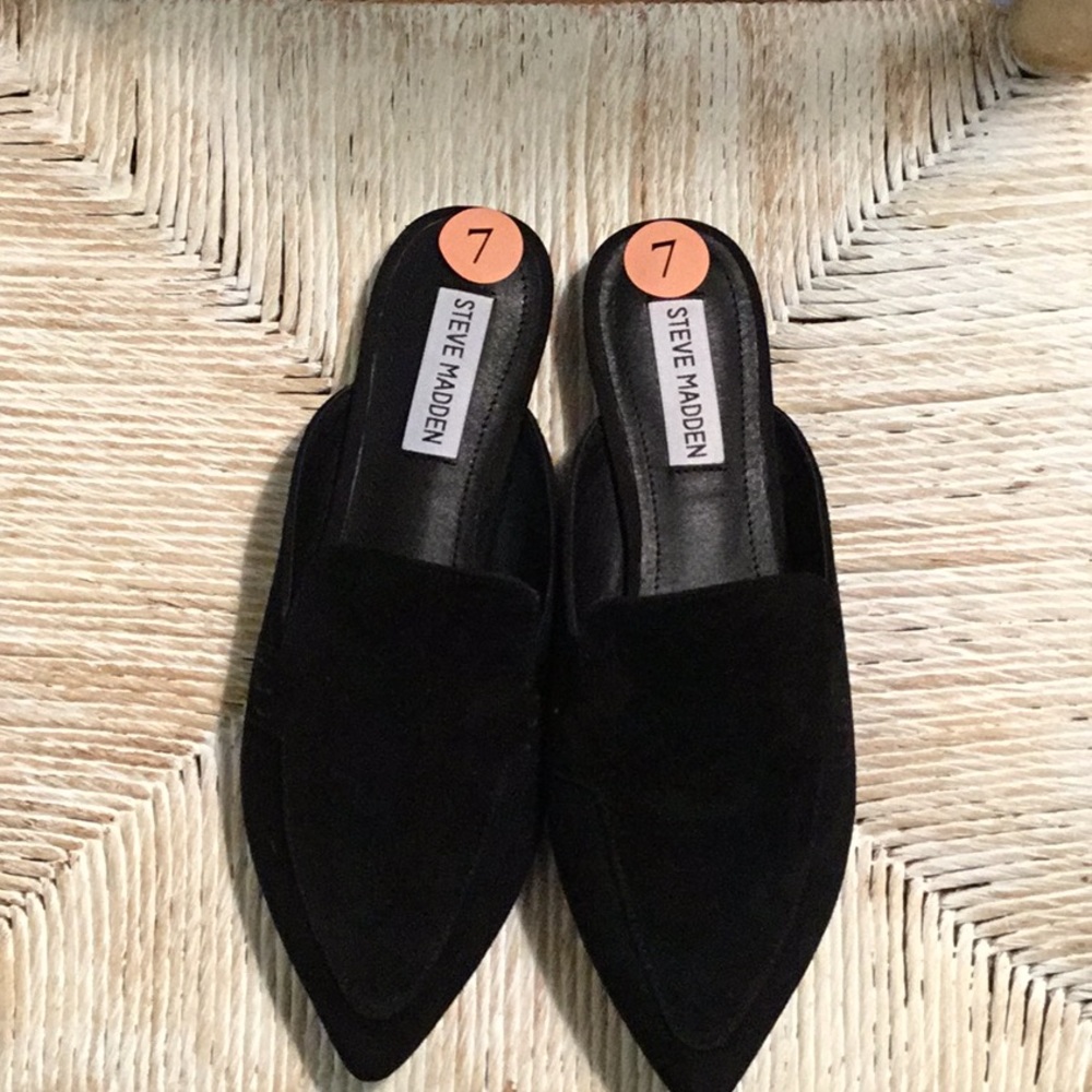Steve Madden  suede shoes